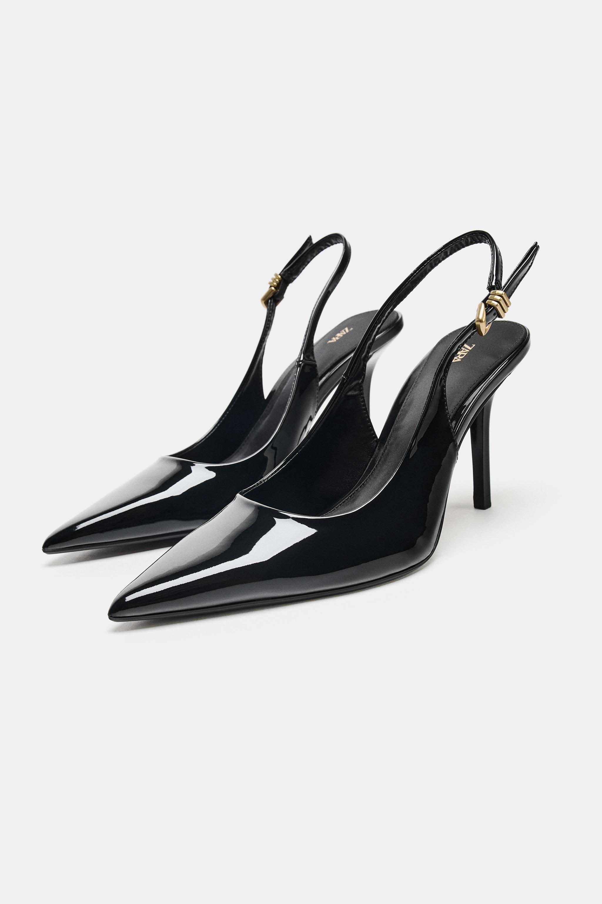HEEL SHOES WITH METALLIC BUCKLE