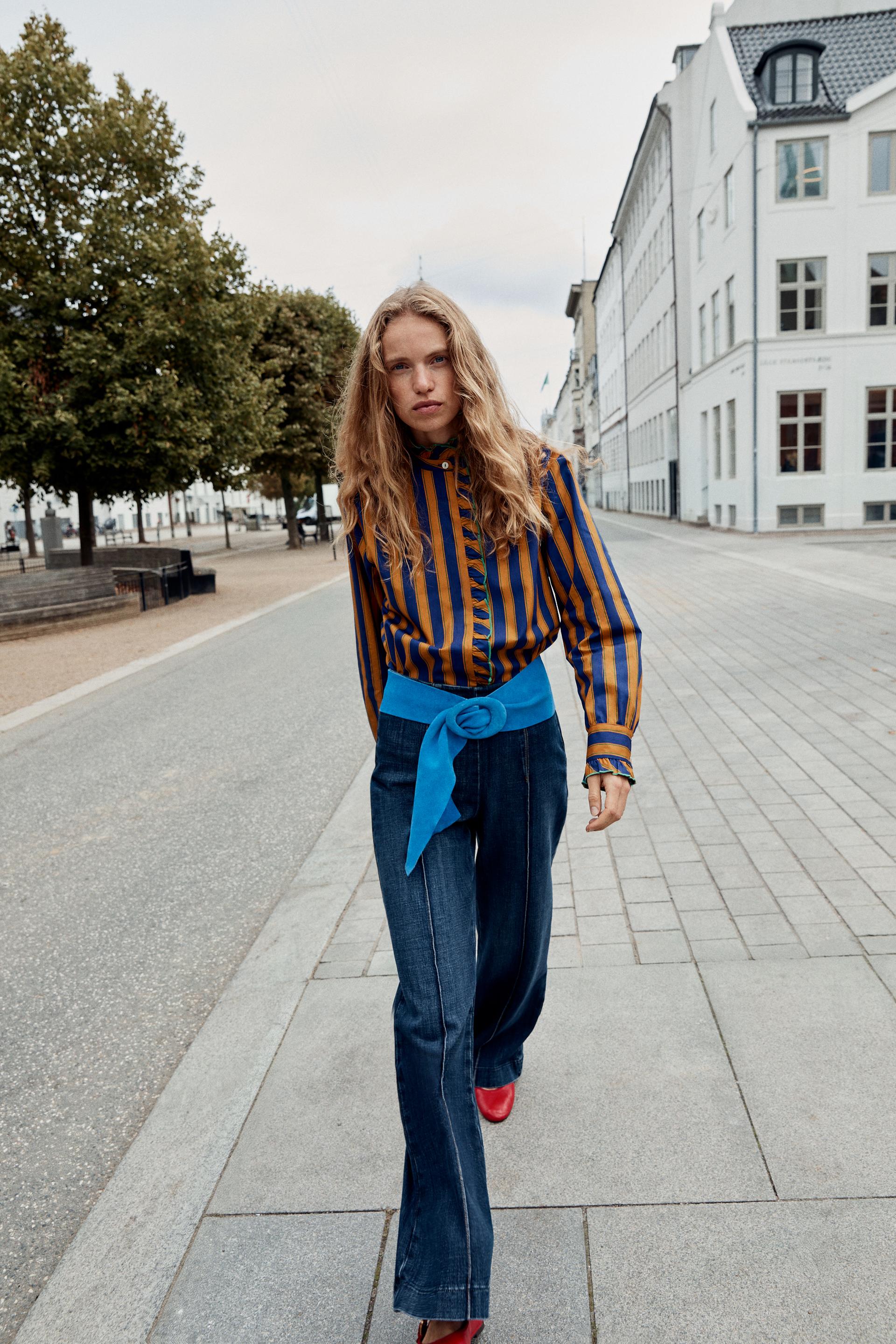 RUFFLED STRIPED BLOUSE