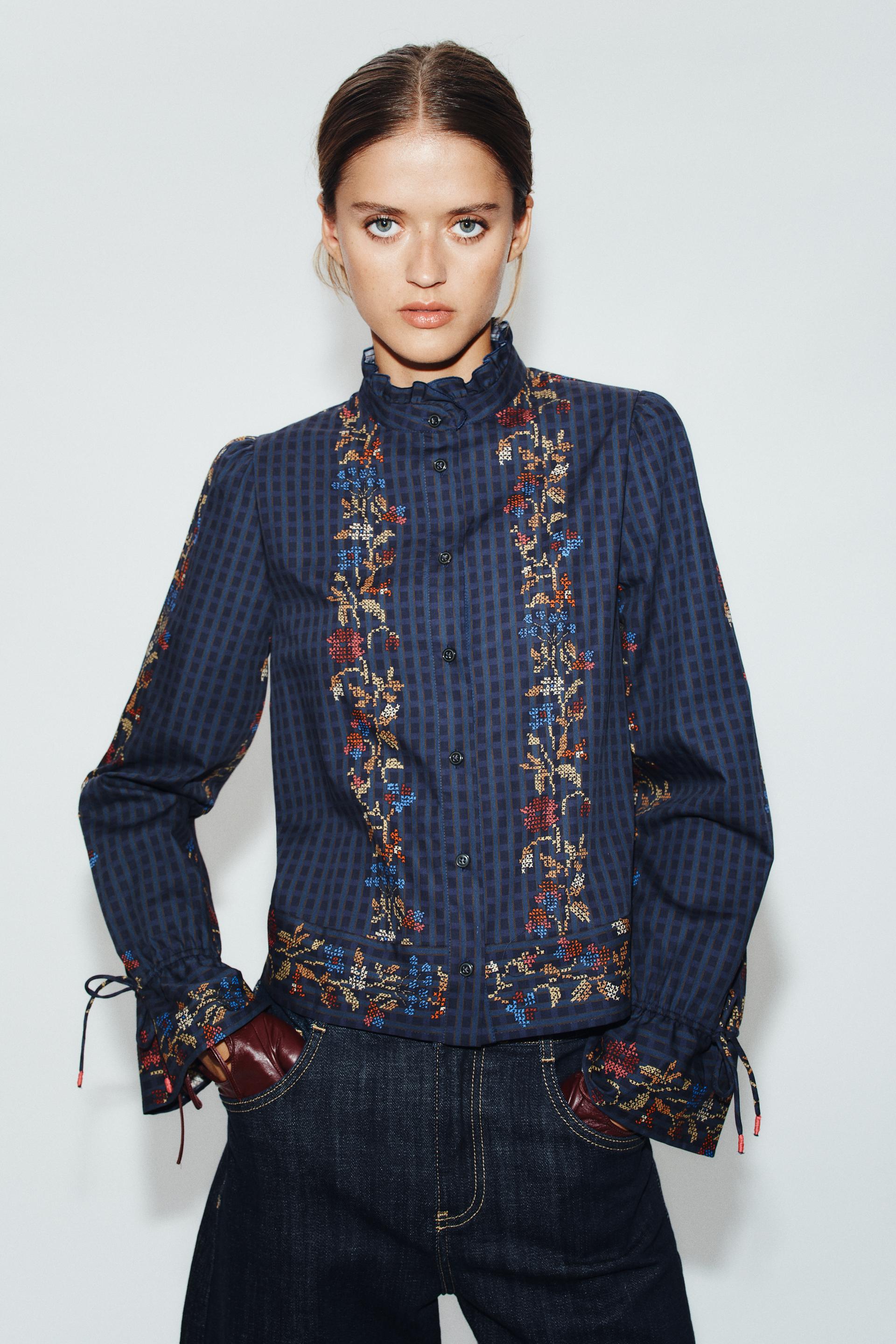 SUEDE PRINTED RUFFLED BLOUSE